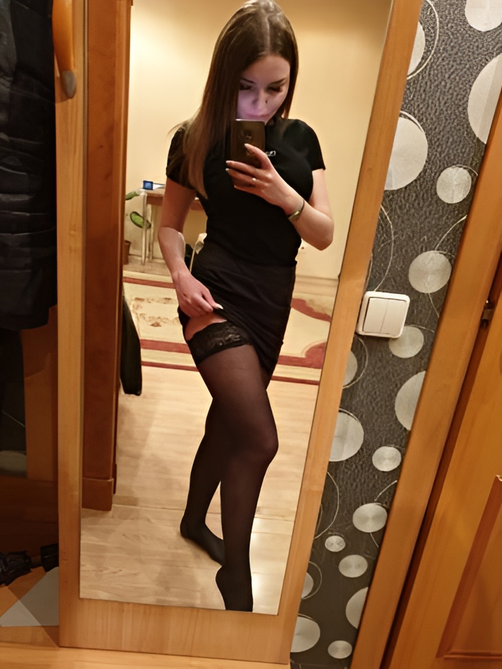 Ирина привлекательная девушка из Дятьково цена от 3000 руб