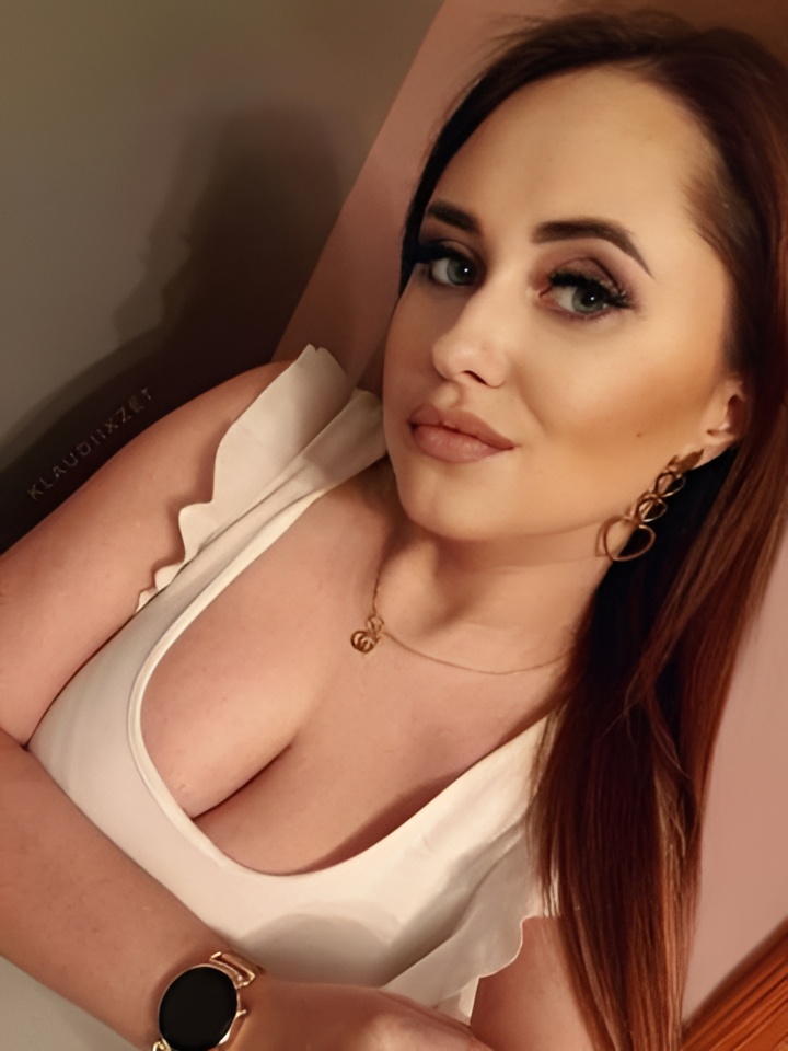 Виргиния привлекательная девушка из Дятьково цена от 4000 руб