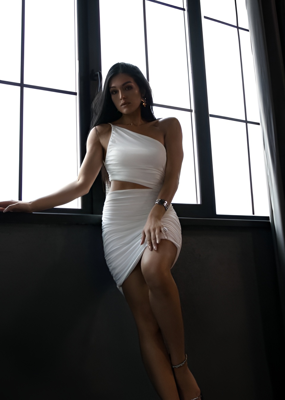 Илона привлекательная девушка из Дятьково цена от 7000 руб